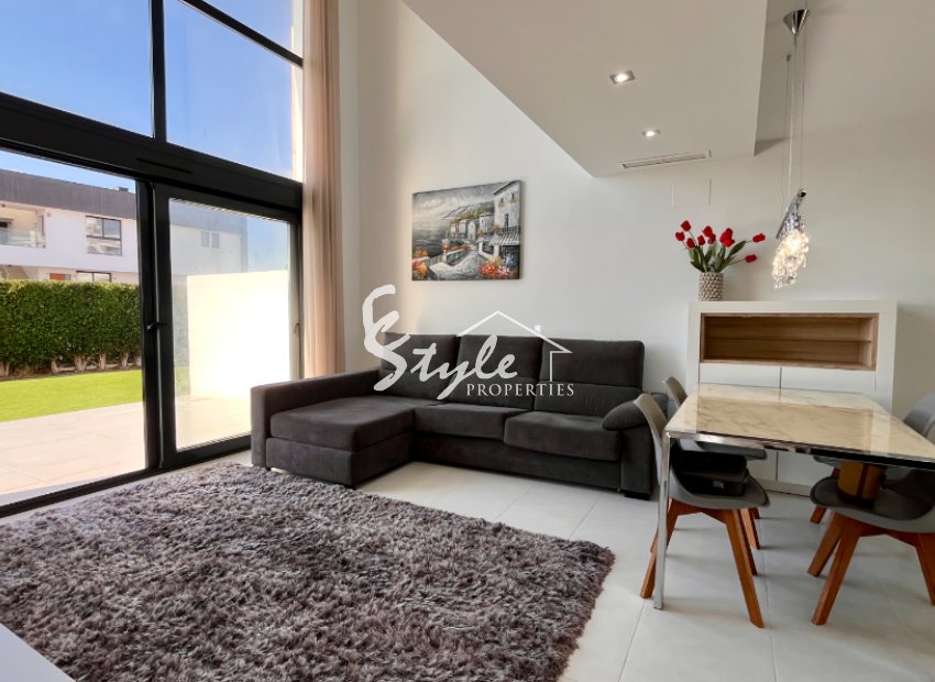 Вторичное жилье - Semi - Detached Villa - Лос Дольсес