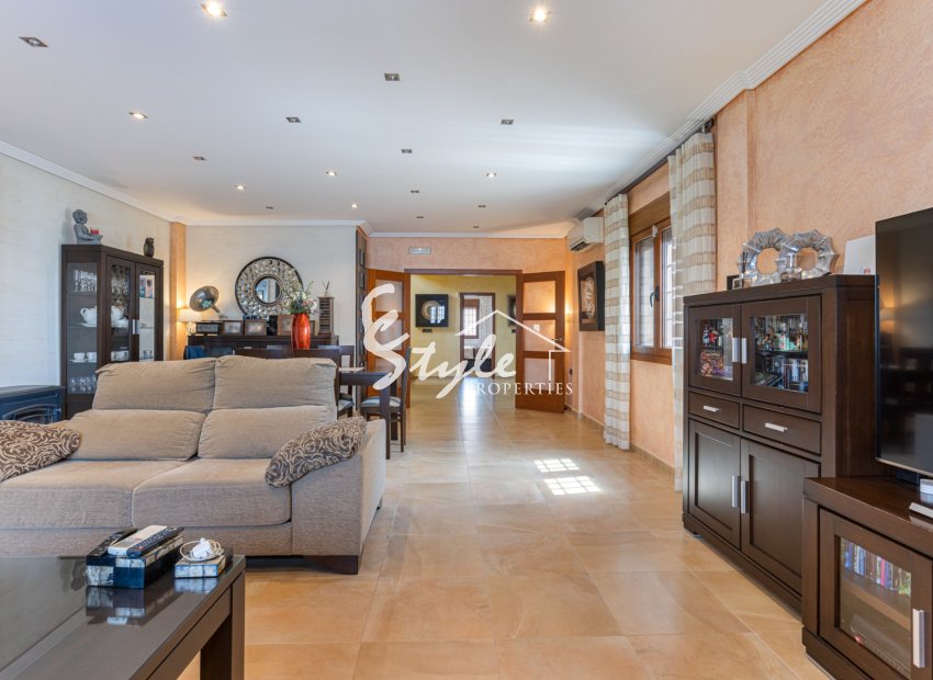 Вторичное жилье - Semi - Detached Villa - LOS MONTESINOS - La Herada