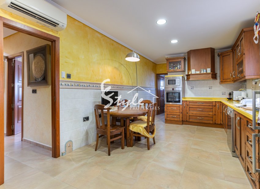 Вторичное жилье - Semi - Detached Villa - LOS MONTESINOS - La Herada