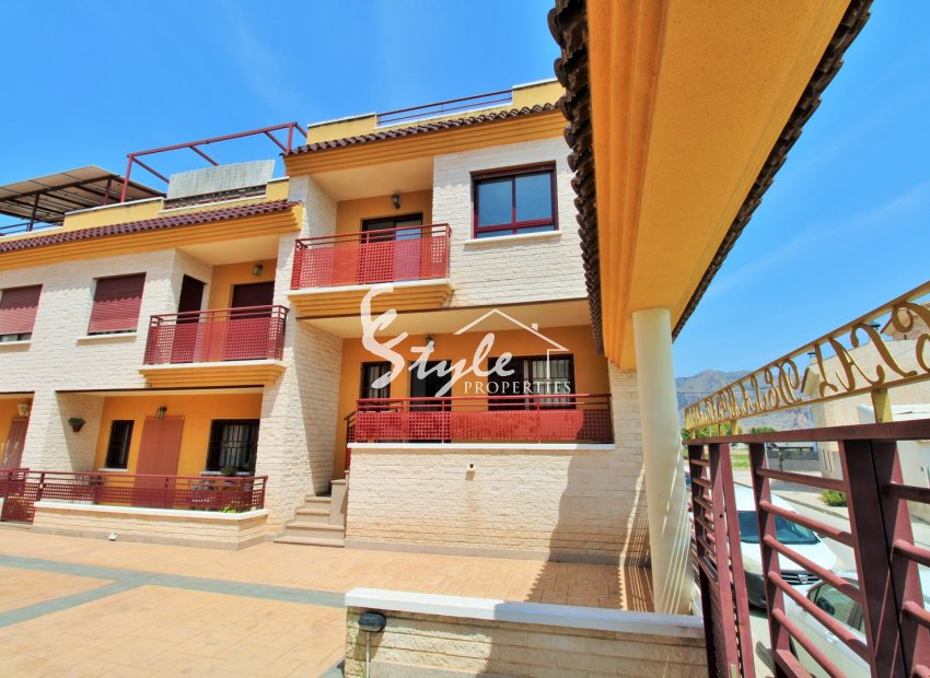 Вторичное жилье - Semi-Detached Villa - Orihuela-Costa - Los Desamparados