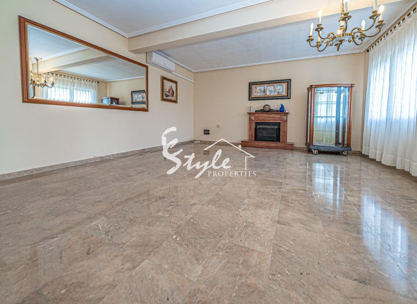 Вторичное жилье - Semi - Detached Villa - Torrevieja - El Chaparral