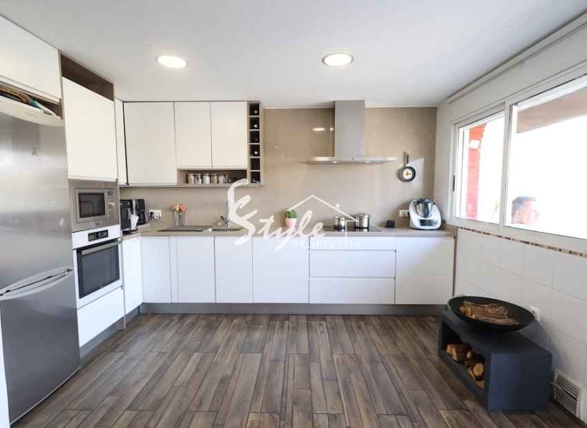 Вторичное жилье - Semi-Detached Villa - Torrevieja - Торревьеха