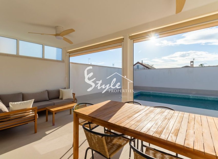 Вторичное жилье - Semi-Detached Villa - Torrevieja - Торревьеха