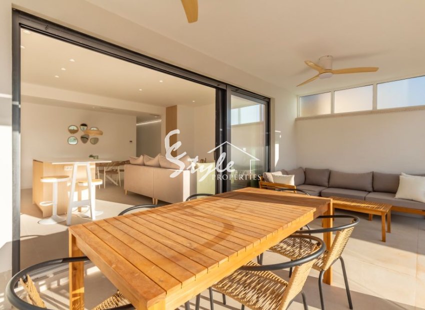 Вторичное жилье - Semi-Detached Villa - Torrevieja - Торревьеха