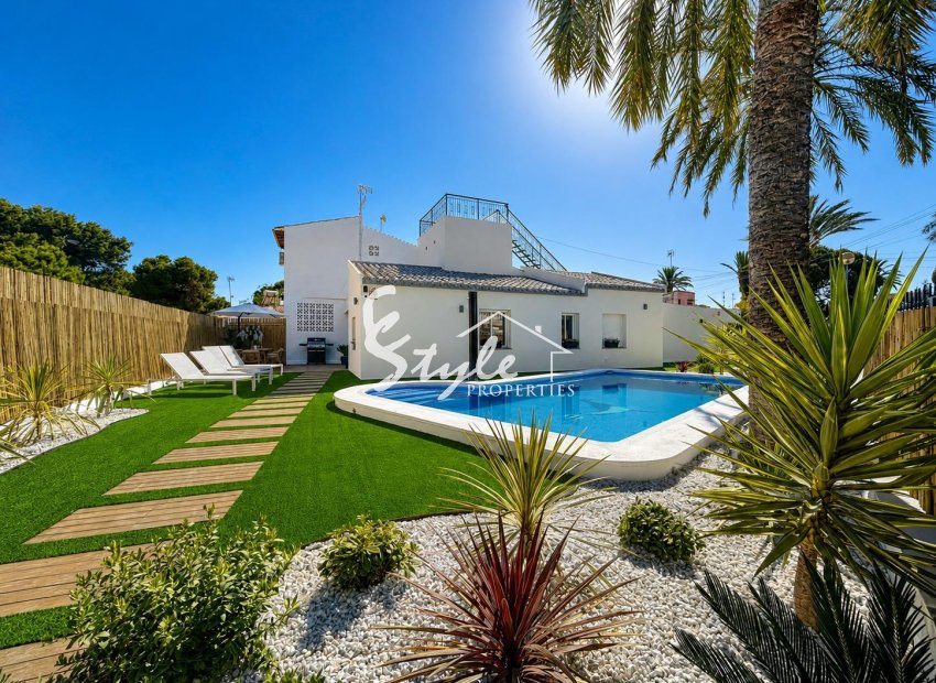 Вторичное жилье - Смежный дом - Orihuela-Costa - Пунта Прима