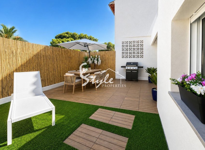 Вторичное жилье - Смежный дом - Orihuela-Costa - Пунта Прима
