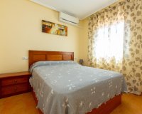 Вторичное жилье - Смежный дом - Torrevieja - Altos De La Bahia