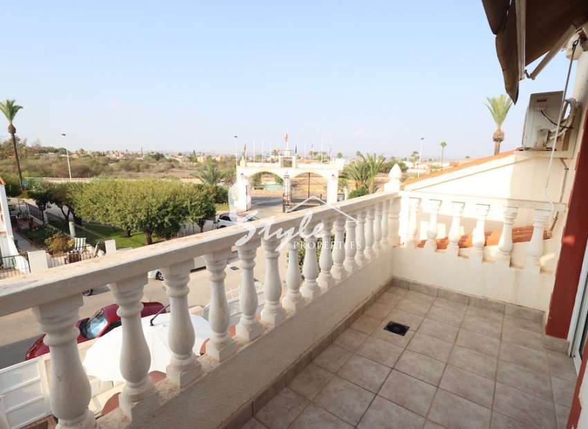 Вторичное жилье - Смежный дом - Torrevieja - Торревьеха
