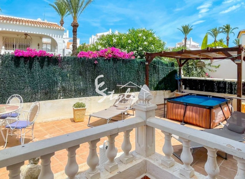Вторичное жилье - Таунхаус - Orihuela-Costa - La Rioja