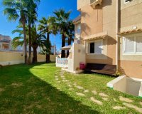 Вторичное жилье - Таунхаус - Torrevieja - Торревьеха