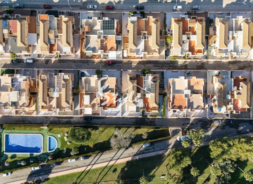 Вторичное жилье - Таунхаус - Torrevieja - Торревьеха