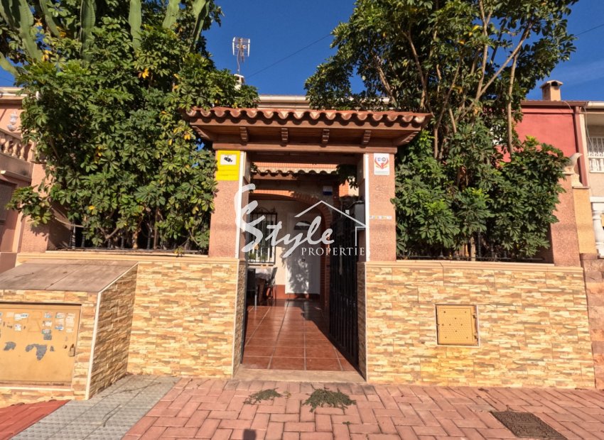 Вторичное жилье - Terraced house / Townhouse - Торревьеха - El Acequión - Los Náufragos