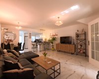 Вторичное жилье - Terraced house / Townhouse - Торревьеха - El Acequión - Los Náufragos