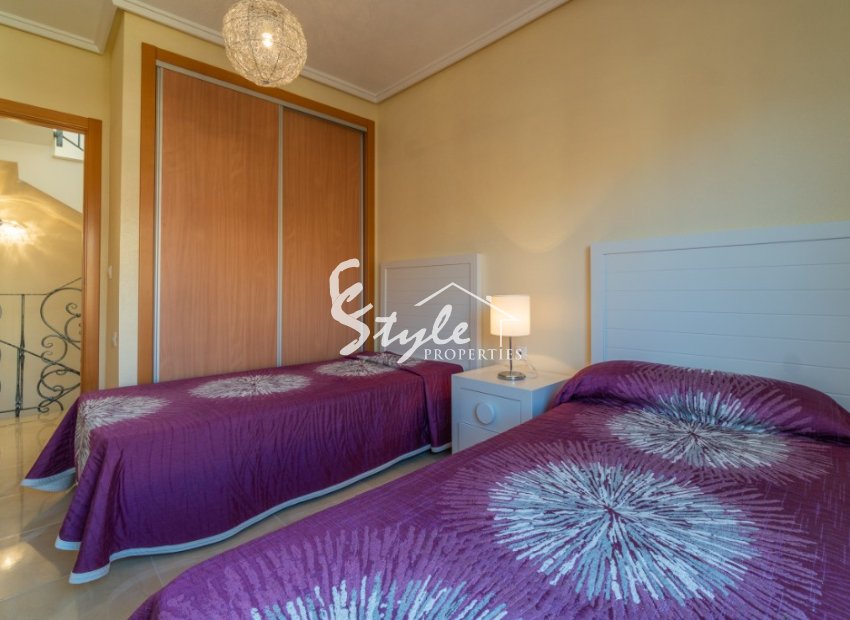 Вторичное жилье - Townhouse - Плайя Фламенка - Playa Flamenca