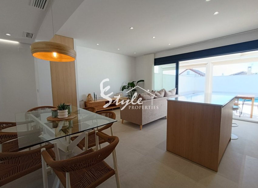 Вторичное жилье - Вилла - Эль Чапарраль - El Chaparal