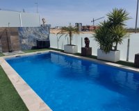Вторичное жилье - Villa / House - Orihuela-Costa - Entre Naranjos Vistabella Golf