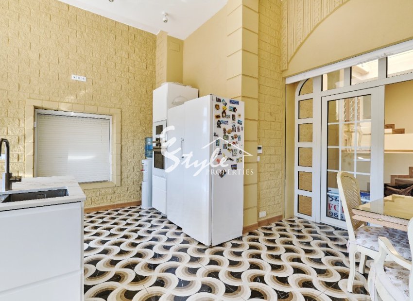 Вторичное жилье - Вилла - Кампоамор - Дееса де Кампоамор