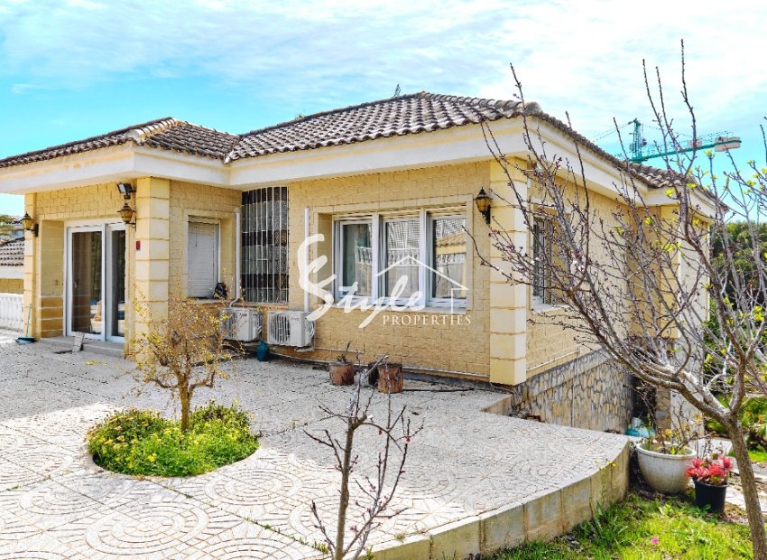 Вторичное жилье - Вилла - Кампоамор - Дееса де Кампоамор