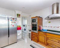 Вторичное жилье - Вилла - Кампоамор