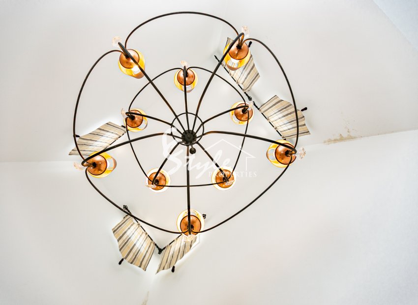 Вторичное жилье - Вилла - Кампоамор