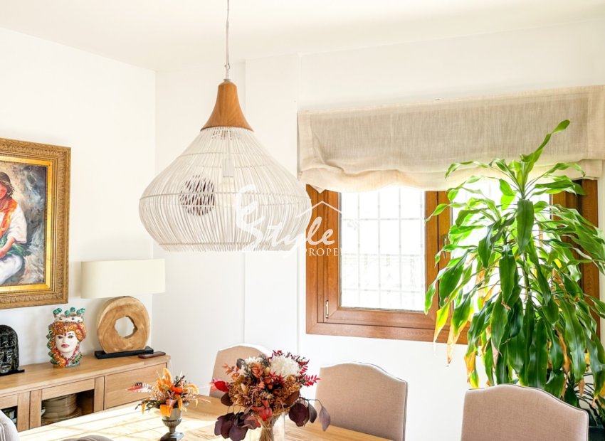 Вторичное жилье - Вилла - Кампоамор