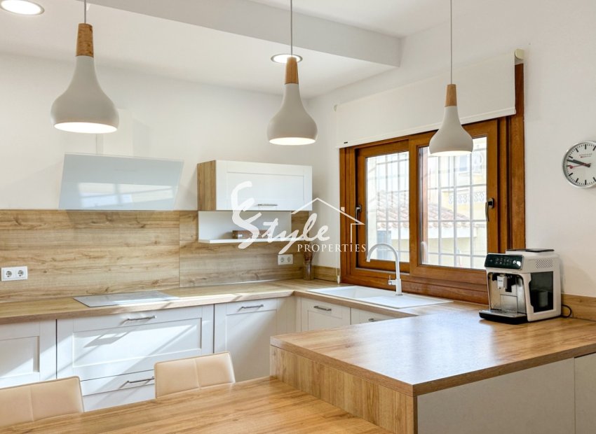 Вторичное жилье - Вилла - Кампоамор