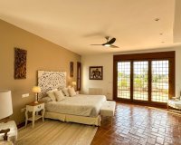 Вторичное жилье - Вилла - Кампоамор