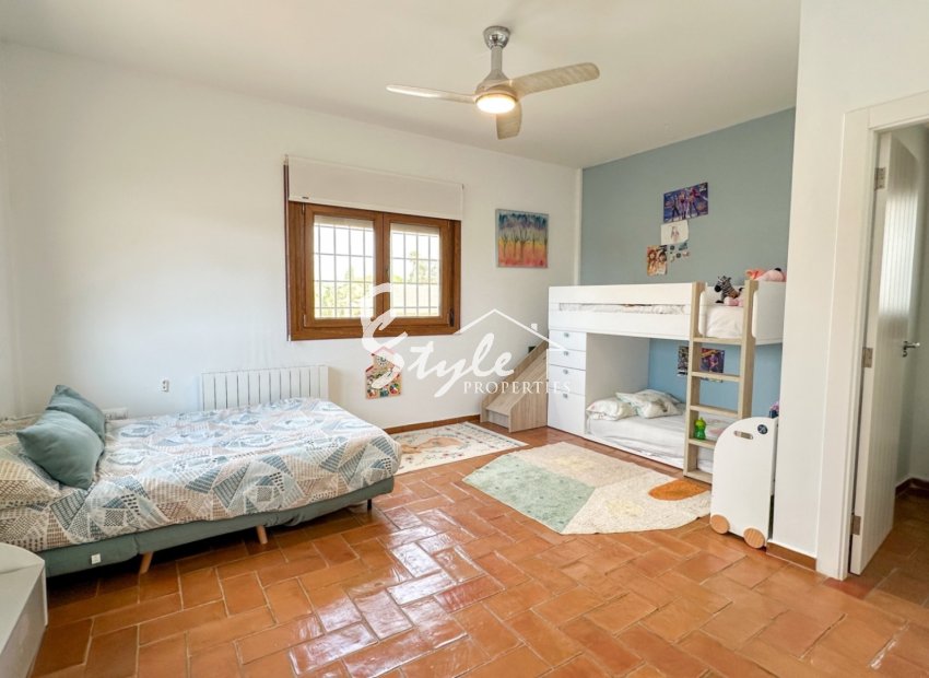 Вторичное жилье - Вилла - Кампоамор