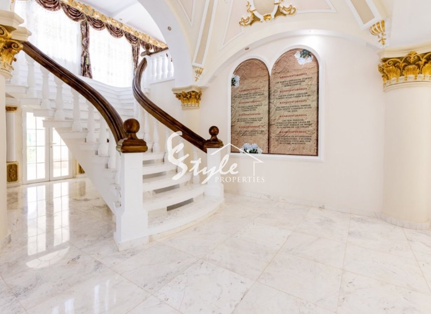 Вторичное жилье - Вилла - Ла Марина