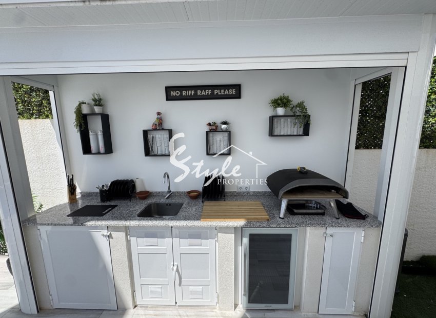 Вторичное жилье - Вилла - Lomas de Cabo Roig - Ломас де Кабо Роиг