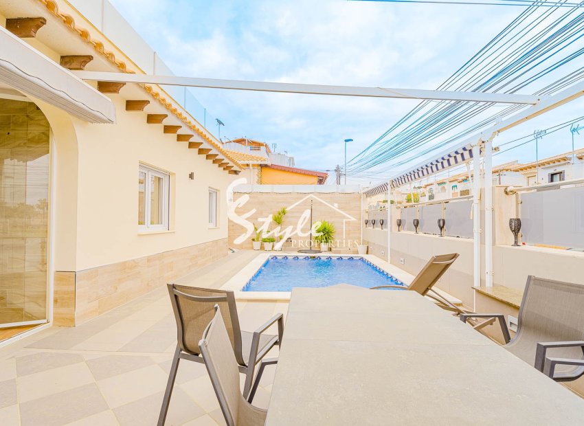 Вторичное жилье - Вилла - Los Balcones - Лос Балконес