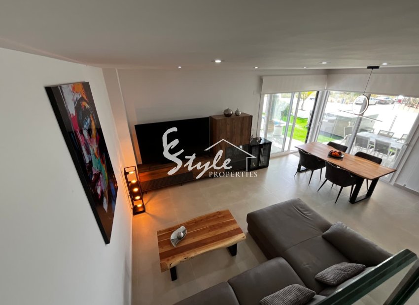 Вторичное жилье - Вилла - Orihuela-Costa - Entre Naranjos Vistabella Golf