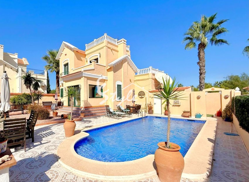 Вторичное жилье - Вилла - Orihuela-Costa - Лос Дольсес