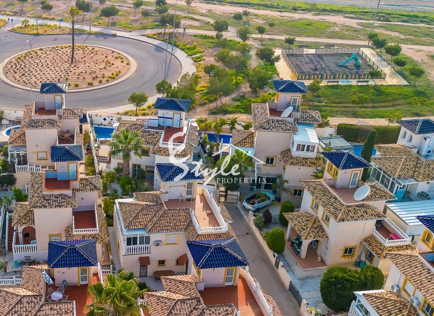 Вторичное жилье - Вилла - Orihuela-Costa - Playa Flamenca