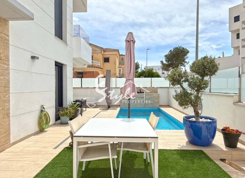 Вторичное жилье - Вилла - Orihuela-Costa - Вилламартин