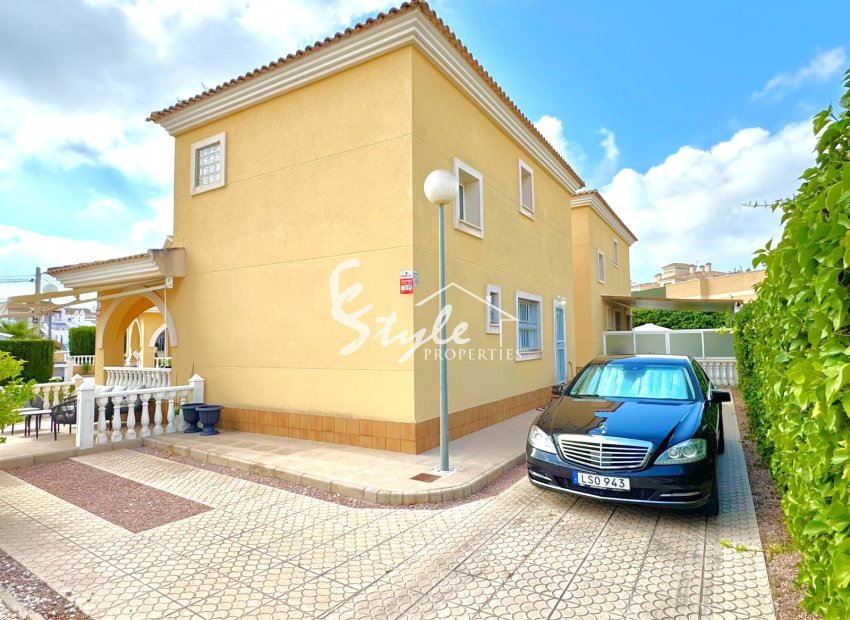Вторичное жилье - Вилла - Orihuela-Costa - Вилламартин