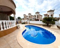 Вторичное жилье - Вилла - Orihuela-Costa - Вилламартин