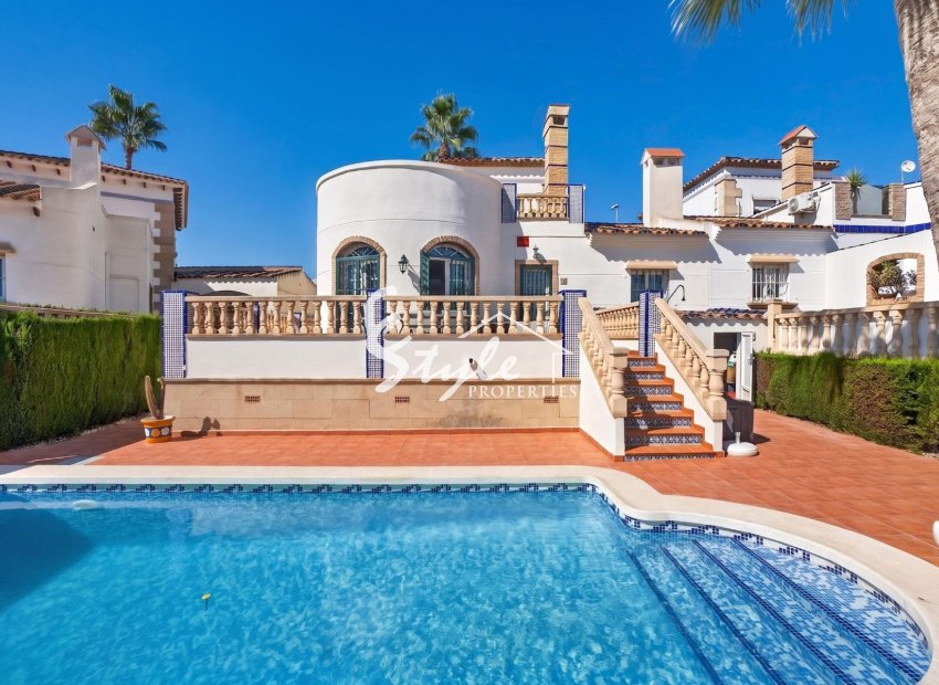 Вторичное жилье - Вилла - Orihuela-Costa - Вилламартин