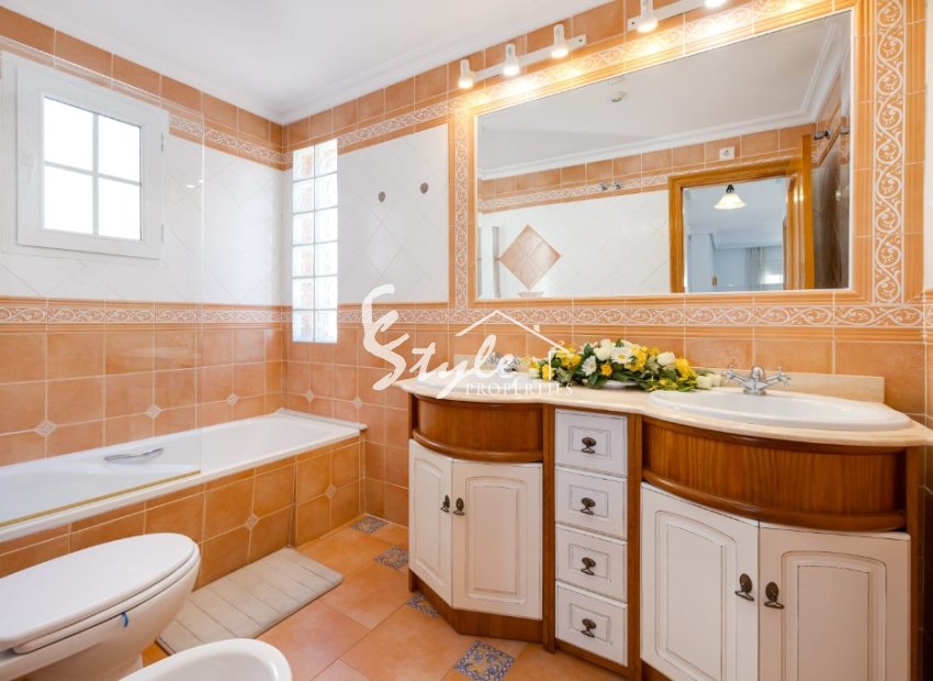 Вторичное жилье - Вилла - Ориуэла Коста  - Ла Зения