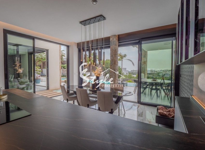 Вторичное жилье - Вилла - Ориуэла Коста  - Las Colinas Golf