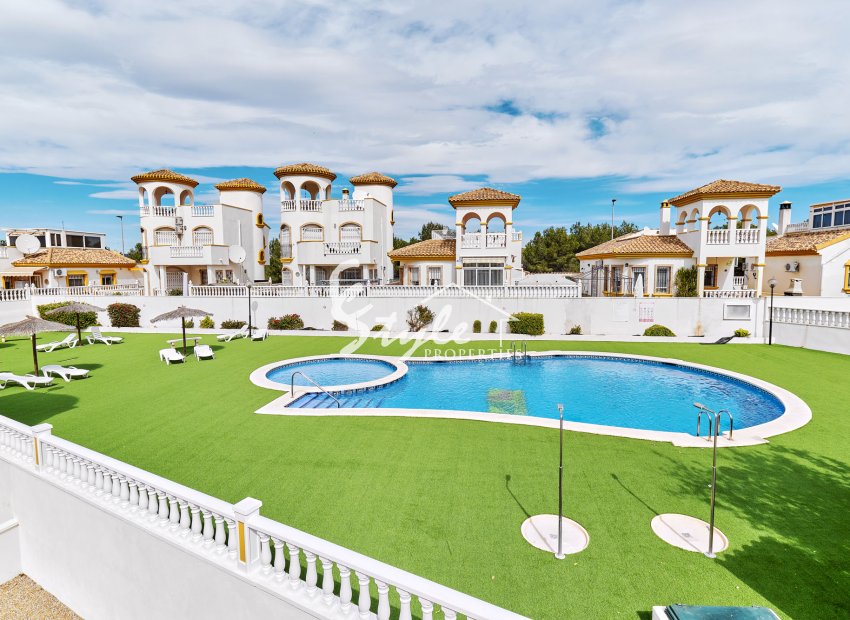 Вторичное жилье - Вилла - Пинар де Камповерде - Pinar De Campoverde