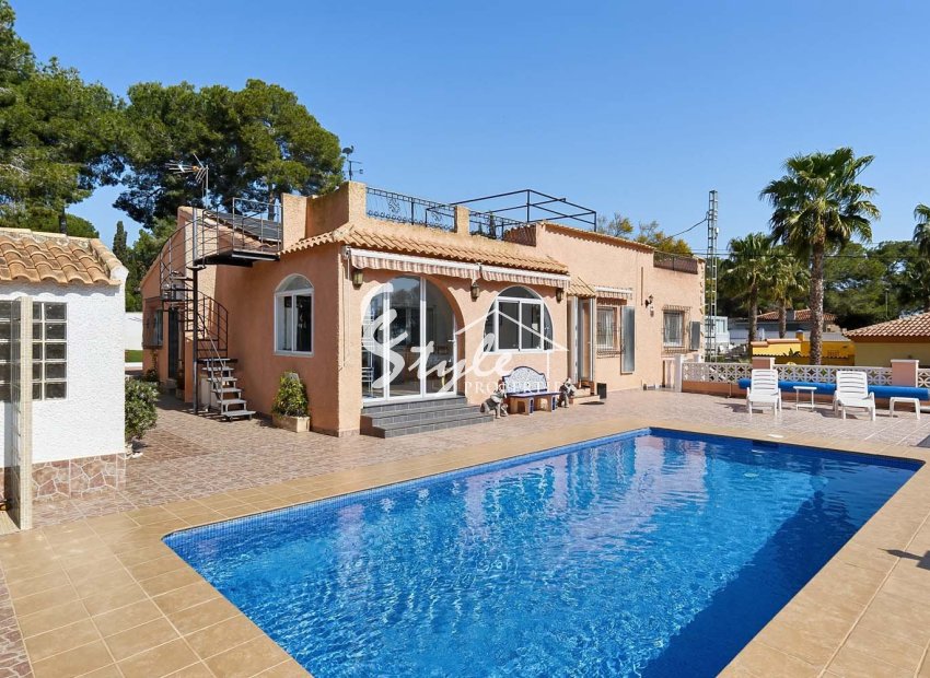 Вторичное жилье - Вилла - Пинар де Камповерде - Pinar De Campoverde