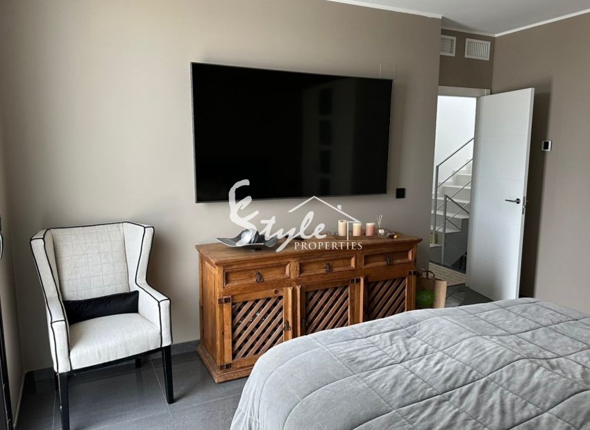 Вторичное жилье - Вилла - Сьюдад Кесада - Ла Марина