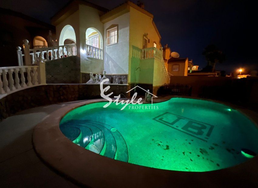 Вторичное жилье - Вилла - Сьюдад Кесада