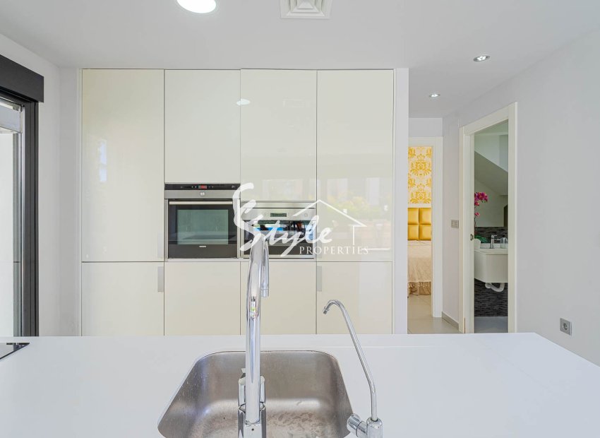 Вторичное жилье - Вилла - Сьюдад Кесада