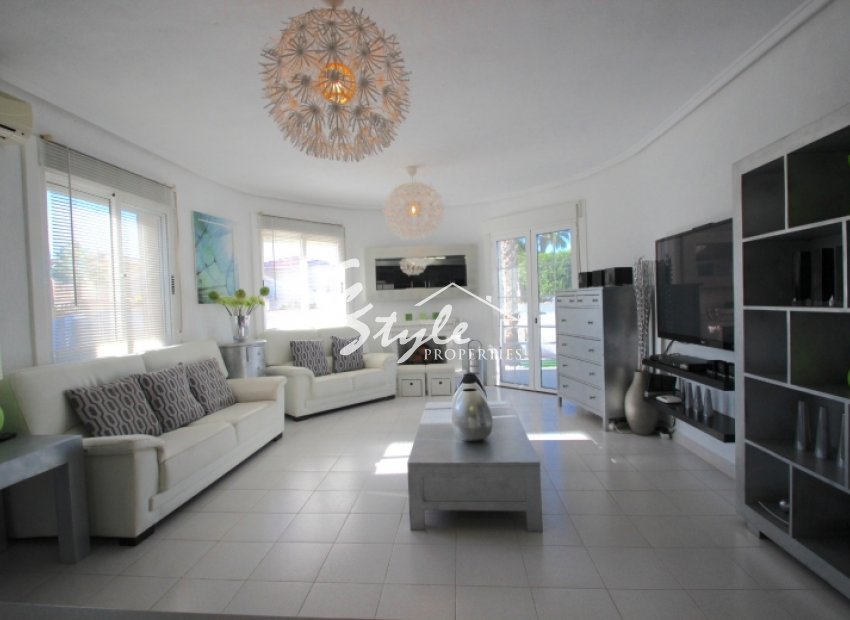 Вторичное жилье - Вилла - Сьюдад Кесада