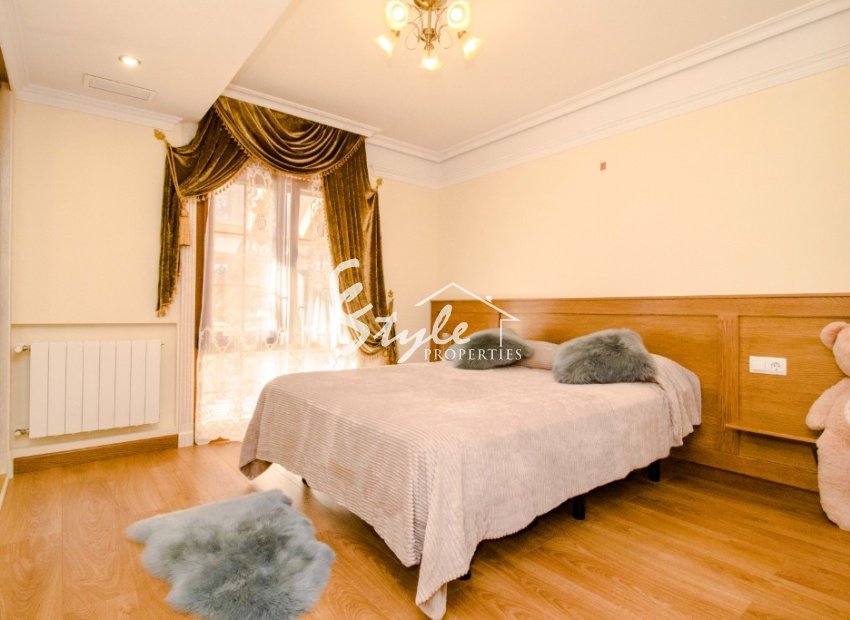 Вторичное жилье - Вилла - Сьюдад Кесада