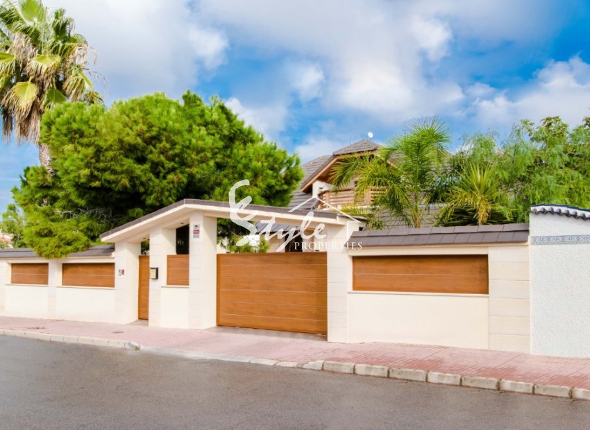 Вторичное жилье - Вилла - Сьюдад Кесада