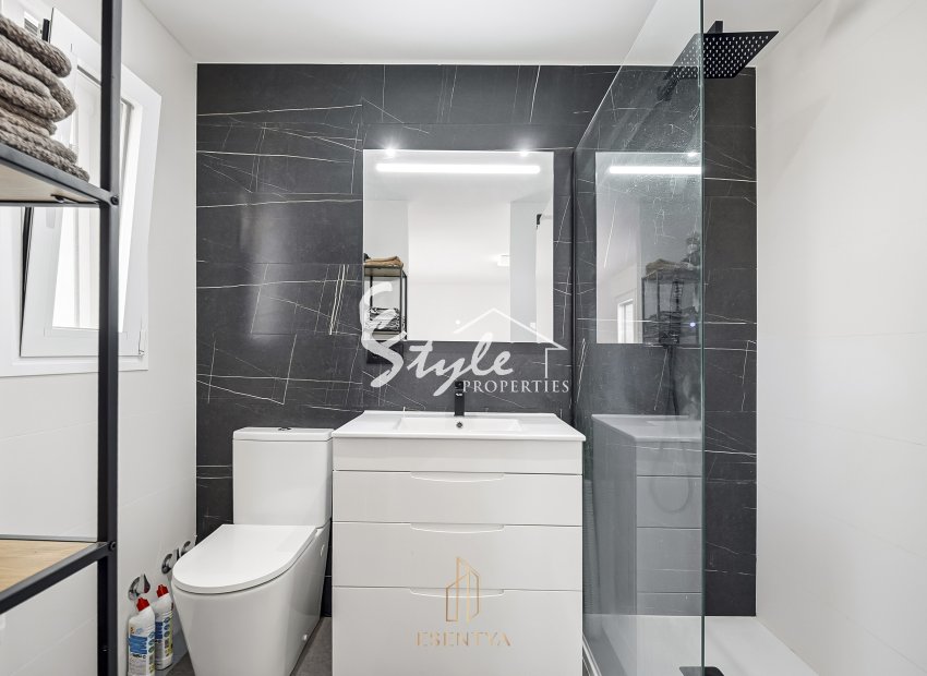 Вторичное жилье - Вилла - Torrevieja - Лос Балконес