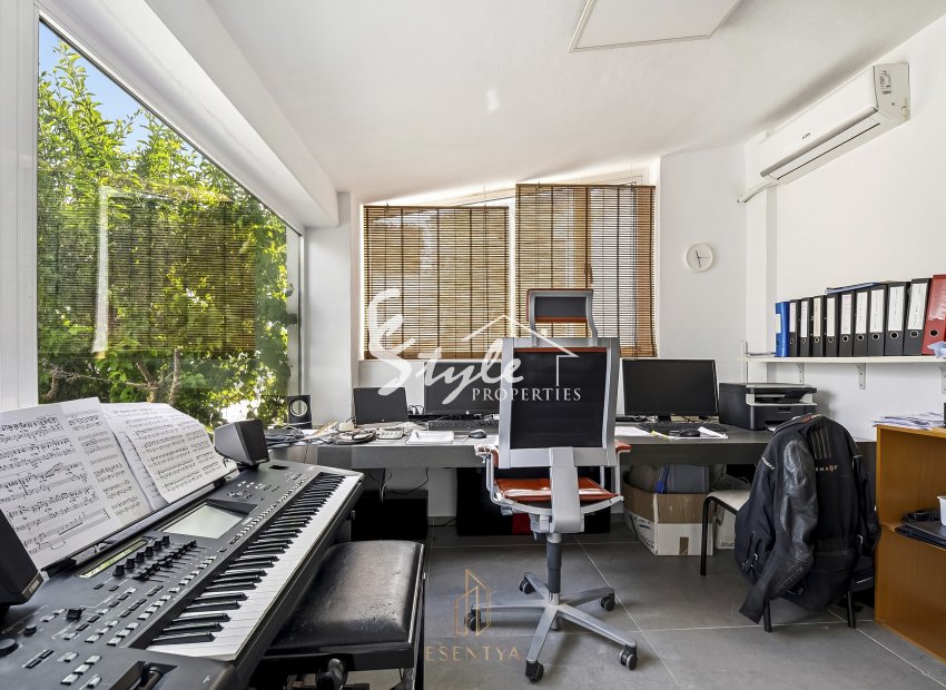 Вторичное жилье - Вилла - Torrevieja - Лос Балконес